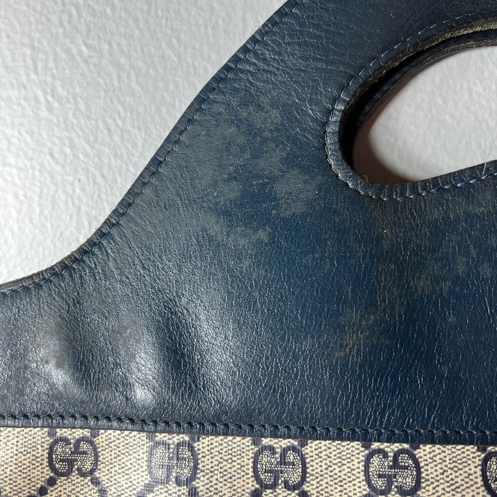 Authentic Vintage Gucci GG Blue‎ Monogram Handbag - Picture 7 of 12
